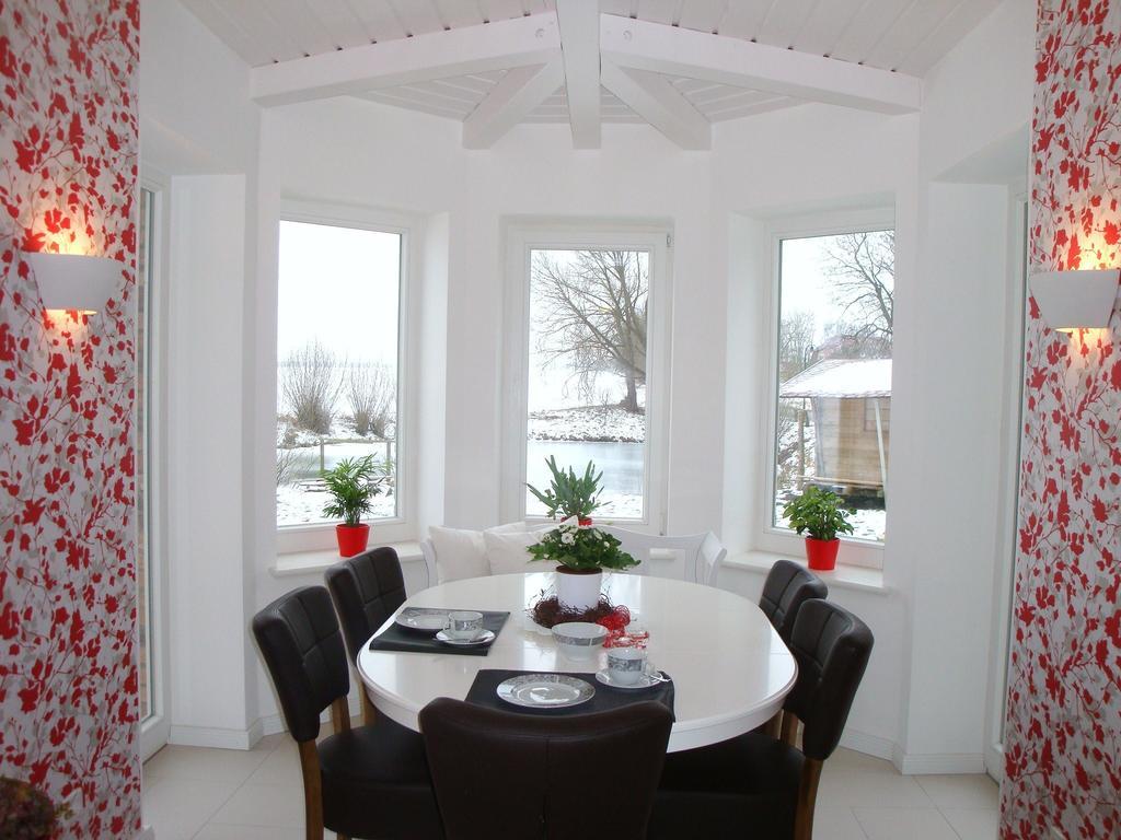 Villa Haus Dornroeschen à Rakow Chambre photo