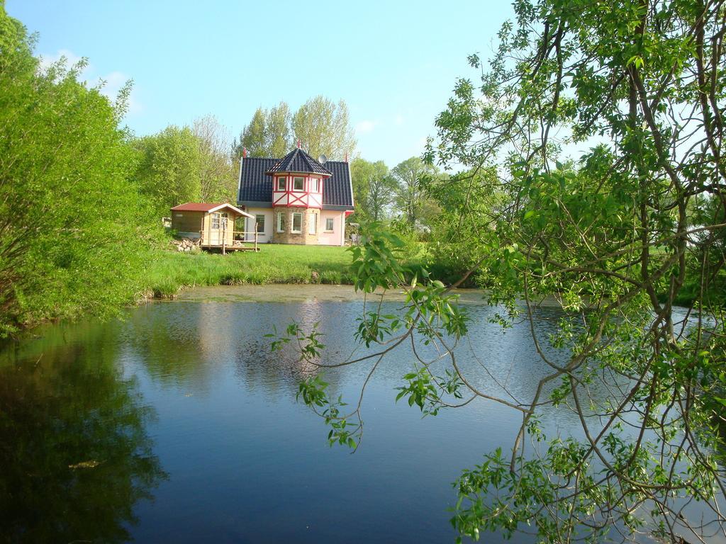 Villa Haus Dornroeschen à Rakow Chambre photo