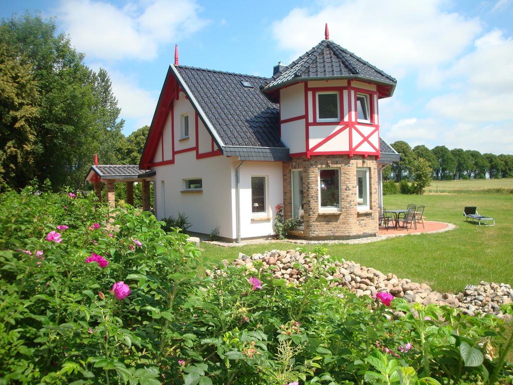Villa Haus Dornroeschen à Rakow Chambre photo